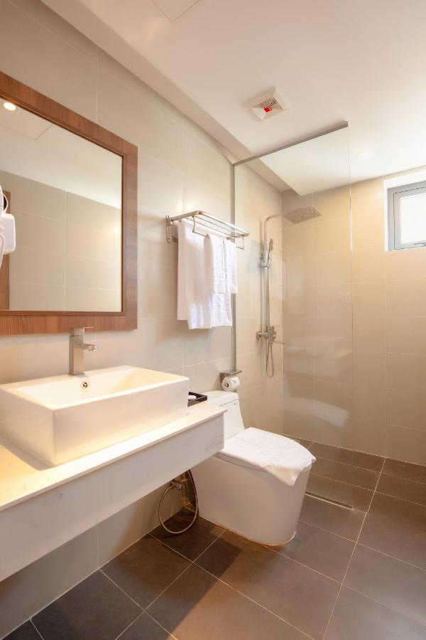 Merlot Hotel Нячанг Экстерьер фото